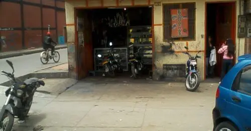 ALMACEN Y TALLER WILL Y MOTOS ALMACEN Y TALLER WILL Y MOTOS